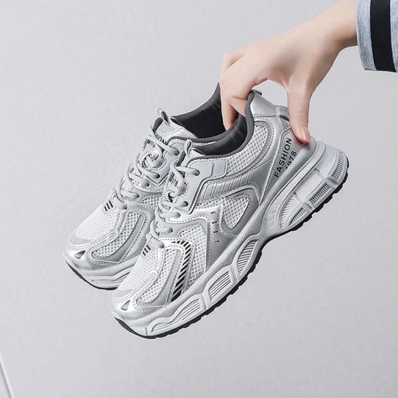 2026 New Women Chunky Sneaker  - Street Fashion Ladies 评论和价格