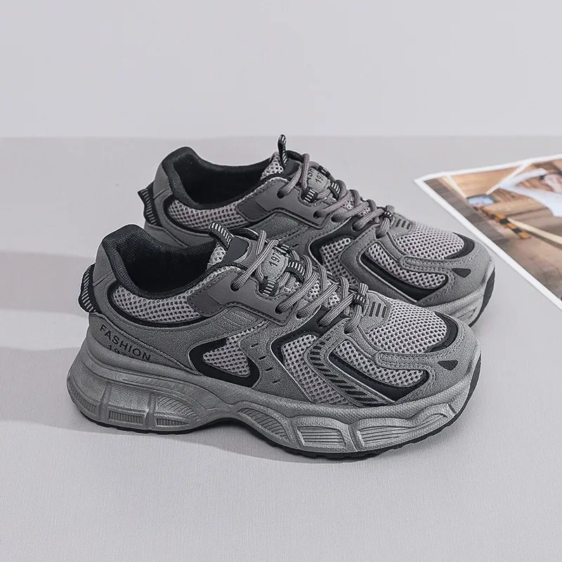 2026 New Women Chunky Sneaker  - Street Fashion Ladies 评论和价格